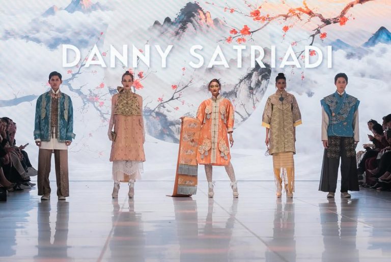 Cita Tenun Indonesia Kolaborasi dengan Wilsen Willim di JFW 2026